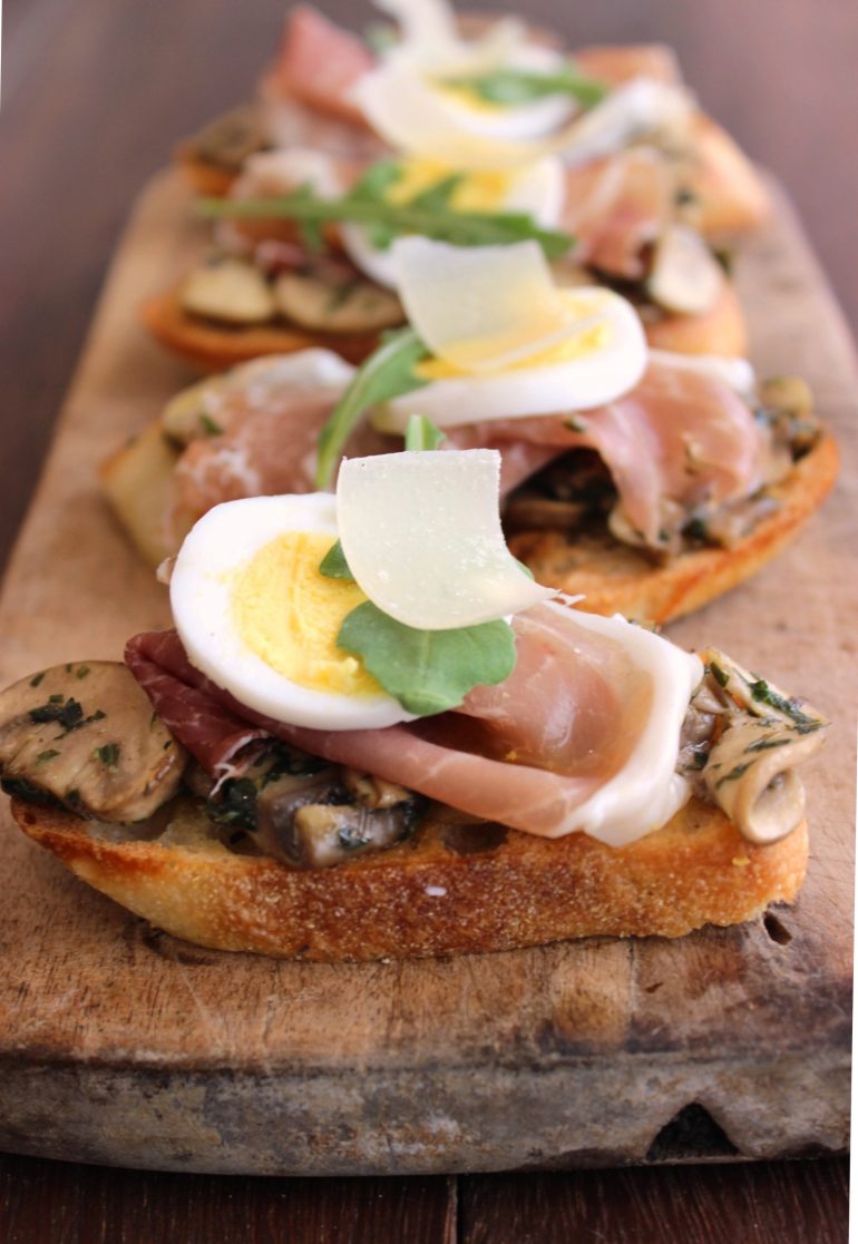 Prosciutto di Parma Crostini with Mushroom Prosciutto Di Parma